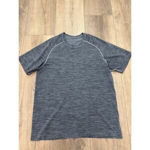 Lululemon Metal Vent Tech Short Sleeve Shirt Men’s Large Heather Gray
